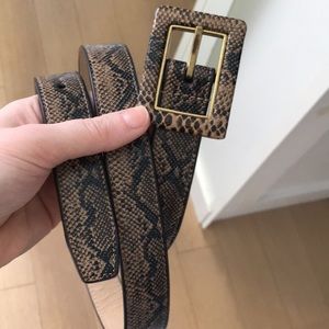 Snakeskin belt medium